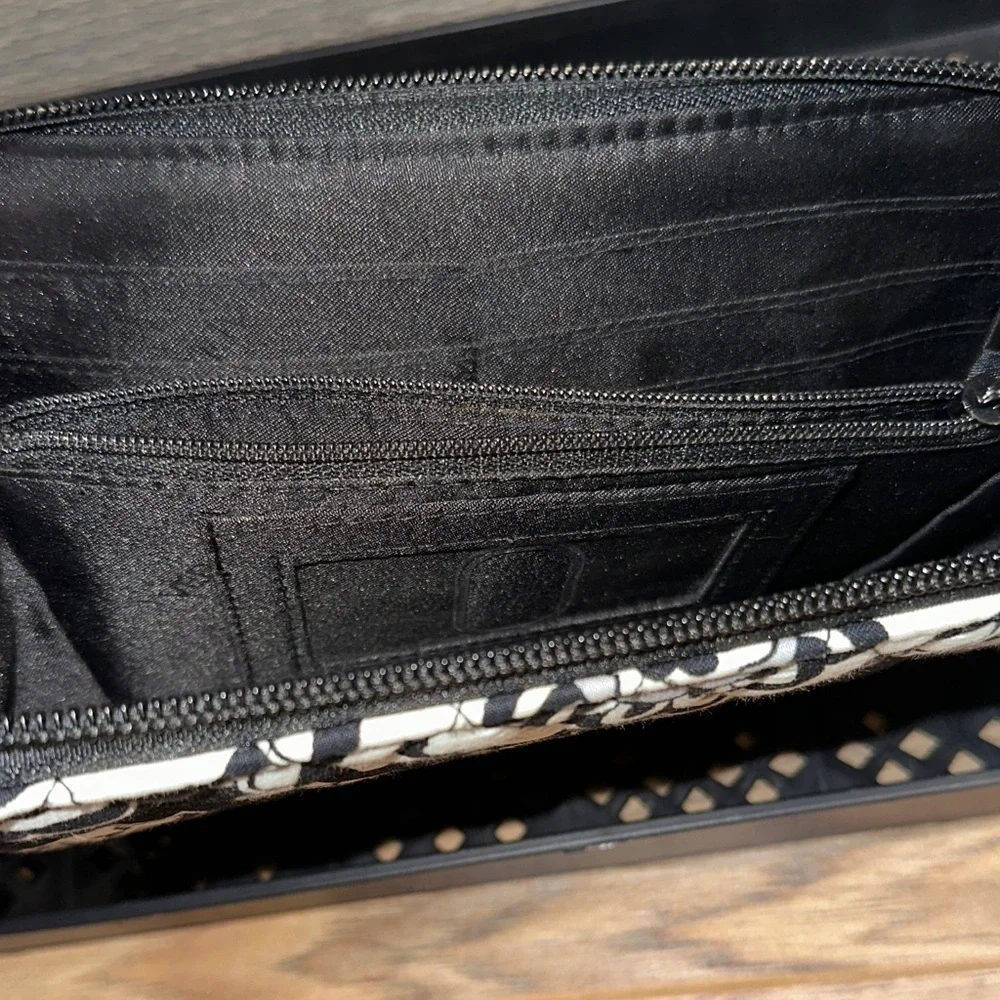 Vera Bradley Midnight Paisley Continental Wallet NWOT Spring 2015 Pattern - Picture 5 of 10